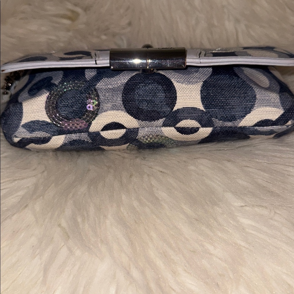 COACH Kristin Sequin Op Art Canvas Large Wristlet in blue denim - Picture 9 of 11
